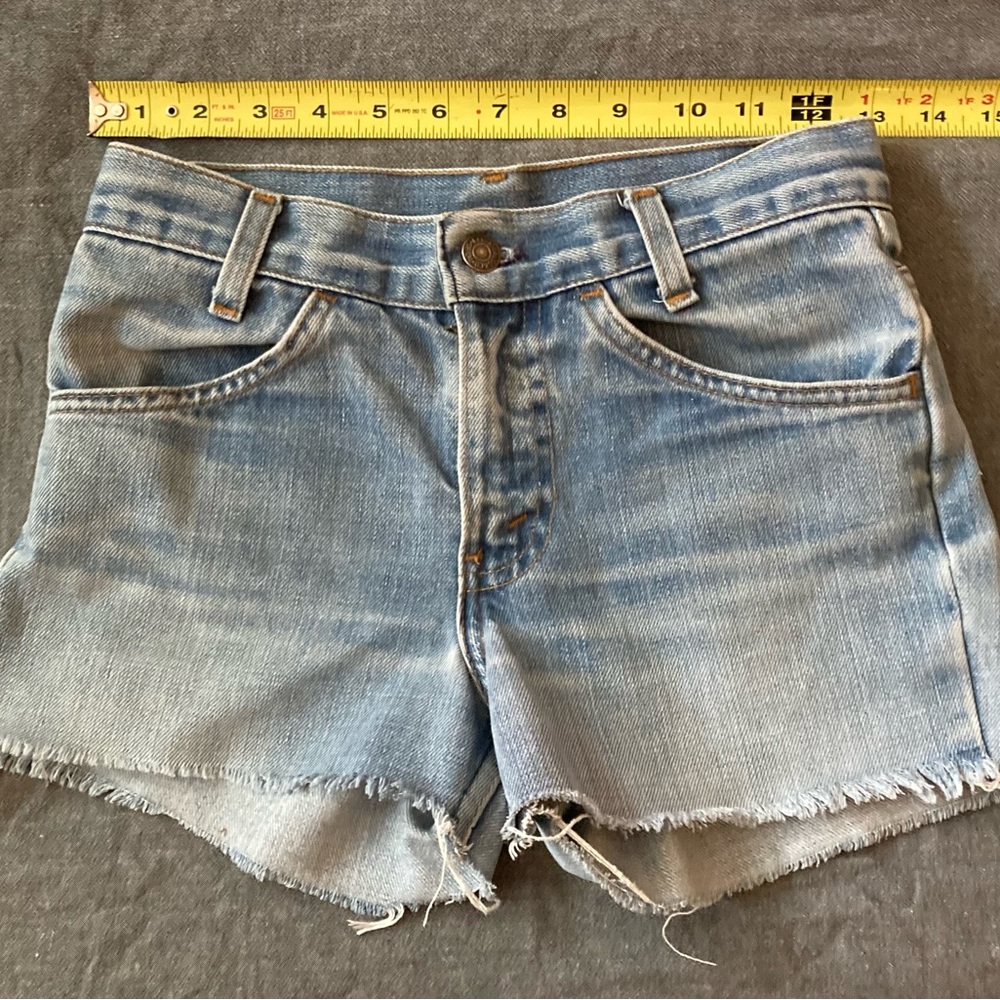 Levi’s orange tab cutoff jeans/ jorts. True vintage - Picture 5 of 6